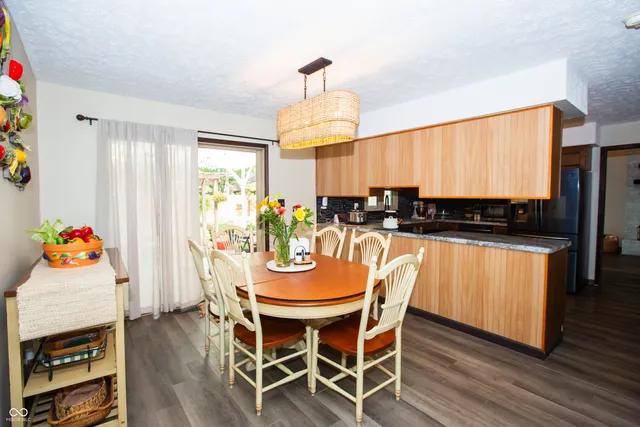 $399,000 | 620 East McKay Road, Shelbyville, IN 46176