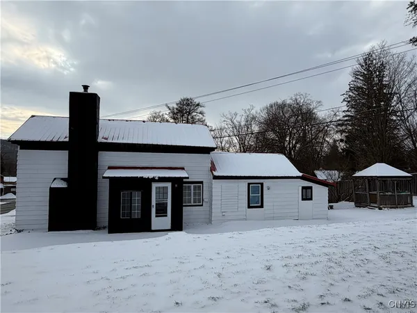 $255,000 | 2139 Damon Road, Cazenovia, NY 13122