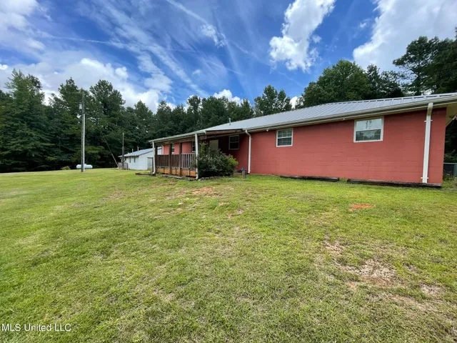 $325,000 | 10290 County Road 4306, Union, MS 39365
