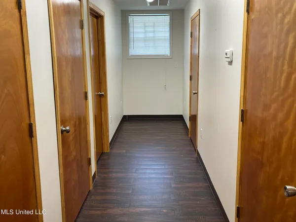 $325,000 | 10290 County Road 4306, Union, MS 39365