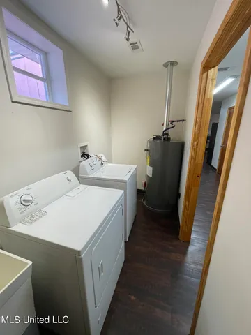 $325,000 | 10290 County Road 4306, Union, MS 39365