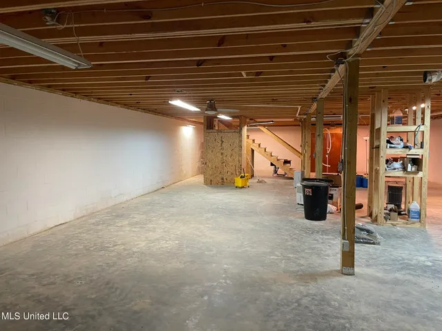 $325,000 | 10290 County Road 4306, Union, MS 39365