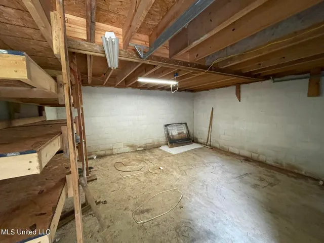 $325,000 | 10290 County Road 4306, Union, MS 39365