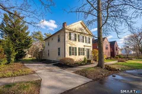 $960,000 | 95 Fair Street, Guilford, CT 06437
