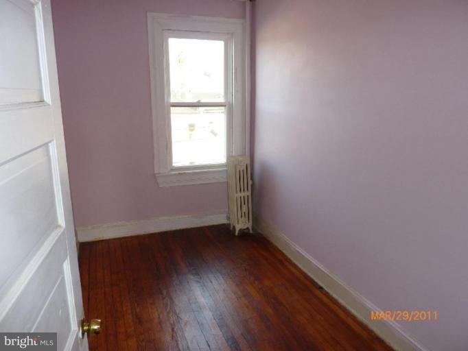 16 North Tremont Road Baltimore, MD 21229 - Photo 5 of 19 Bedroom #3