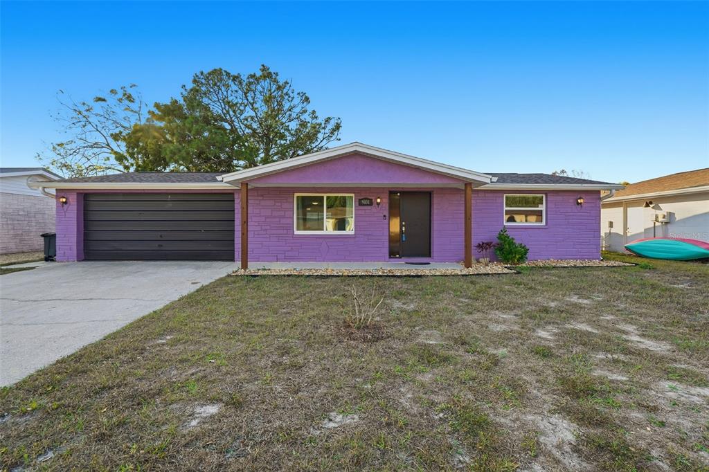 9101 Hunt Club Lane Port Richey, FL 34668 - Photo 12 of 37