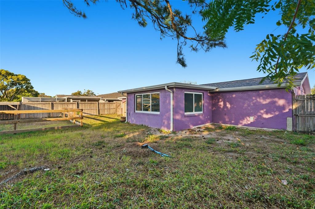 9101 Hunt Club Lane Port Richey, FL 34668 - Photo 32 of 37