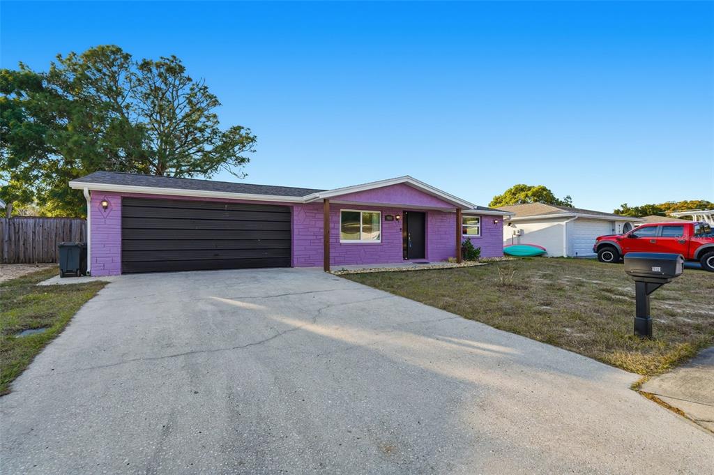 9101 Hunt Club Lane Port Richey, FL 34668 - Photo 10 of 37