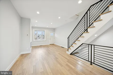 $295,000 | 2869 Aramingo Avenue, Philadelphia, PA 19134