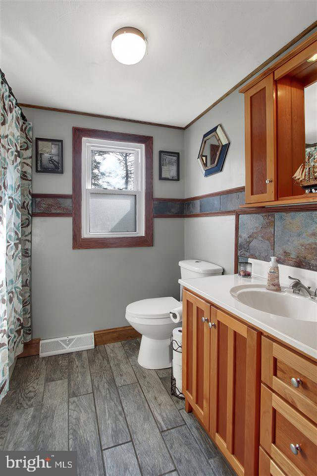 116 Winterstown Road Red Lion, PA 17356 - Photo 18 of 25 Gallery Image 18