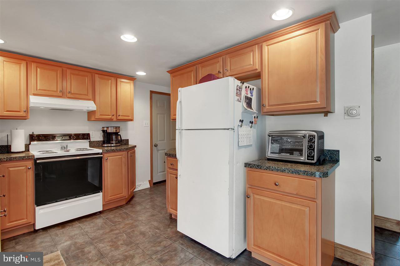 116 Winterstown Road Red Lion, PA 17356 - Photo 6 of 25 Gallery Image 6