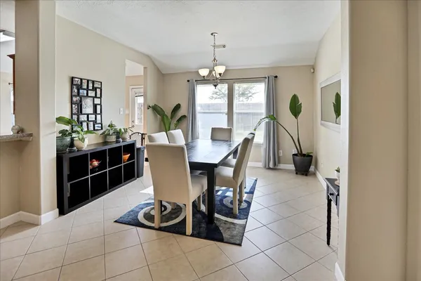 $2,100 | 14306 Alaman Drive, Houston, TX 77090