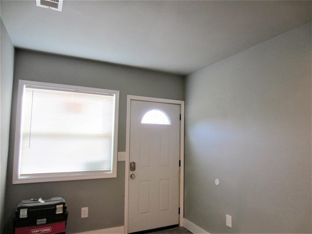 1420 Knight Street, Unit 100 Denton, TX 76205 - Photo 2 of 19