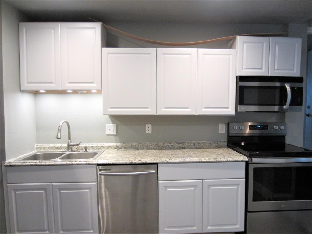 1420 Knight Street, Unit 100 Denton, TX 76205 - Photo 4 of 19