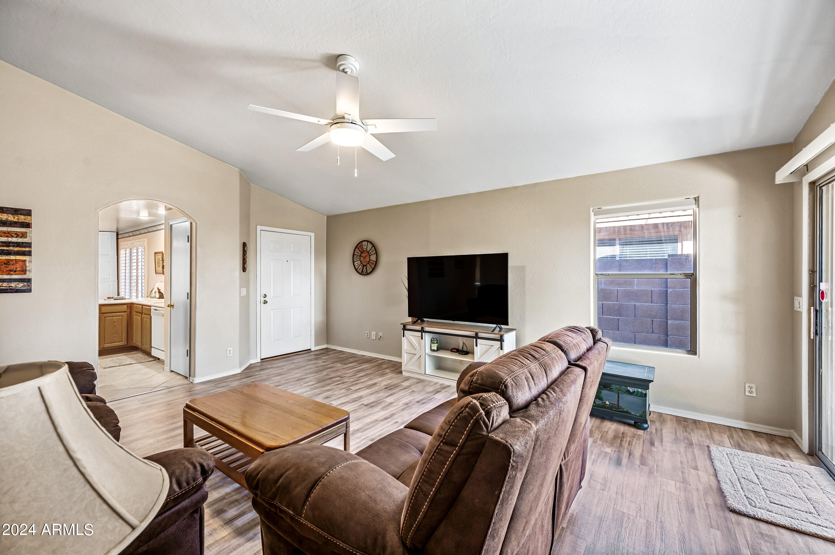 3917 South Conestoga Road Apache Junction, AZ 85119 - Photo 17 of 36 6-3917SCR-ocupix