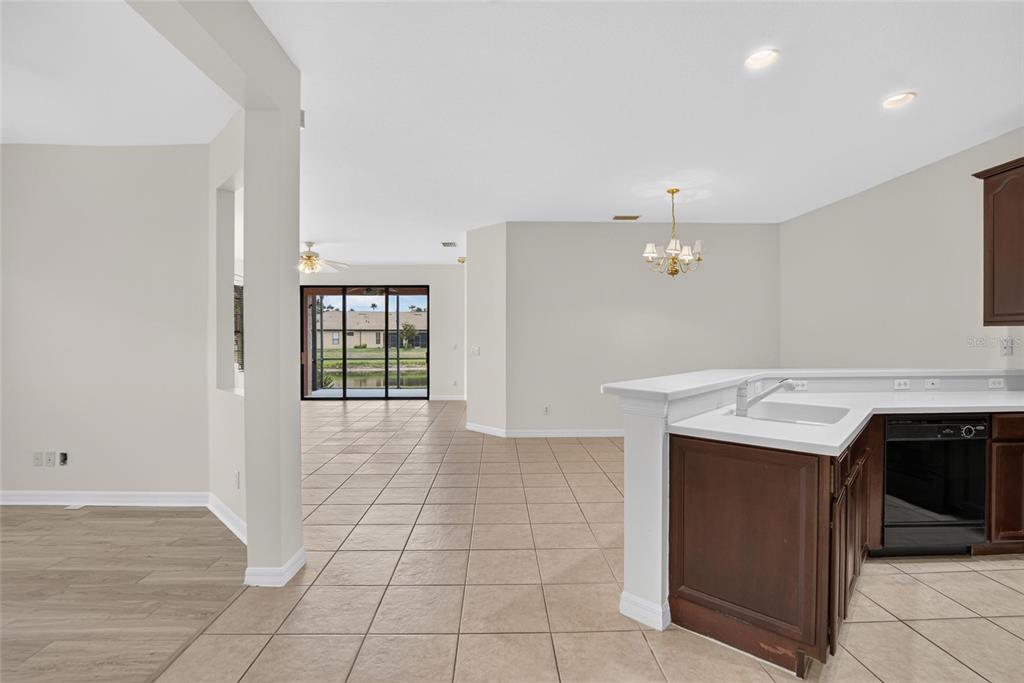 132 Shell Falls Drive Apollo Beach, FL 33572 - Photo 25 of 97