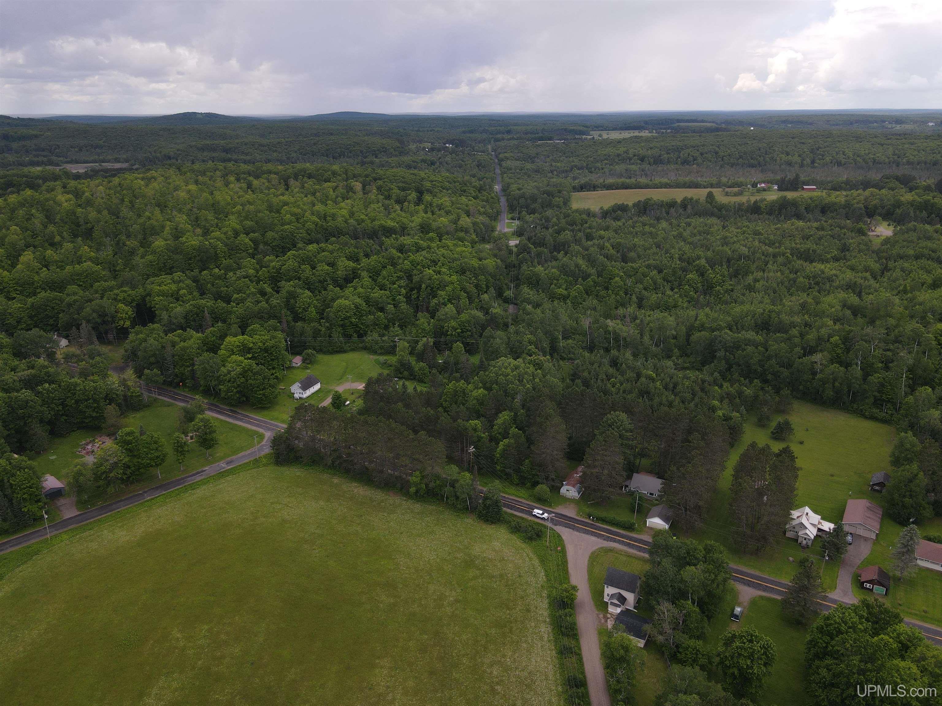 140 Caspian Cutoff Road Iron River, MI 49935 - Photo 19 of 58