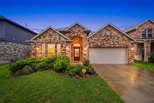 $335,000 | 10822 Mendel Terrace Drive, Rosharon, TX 77583