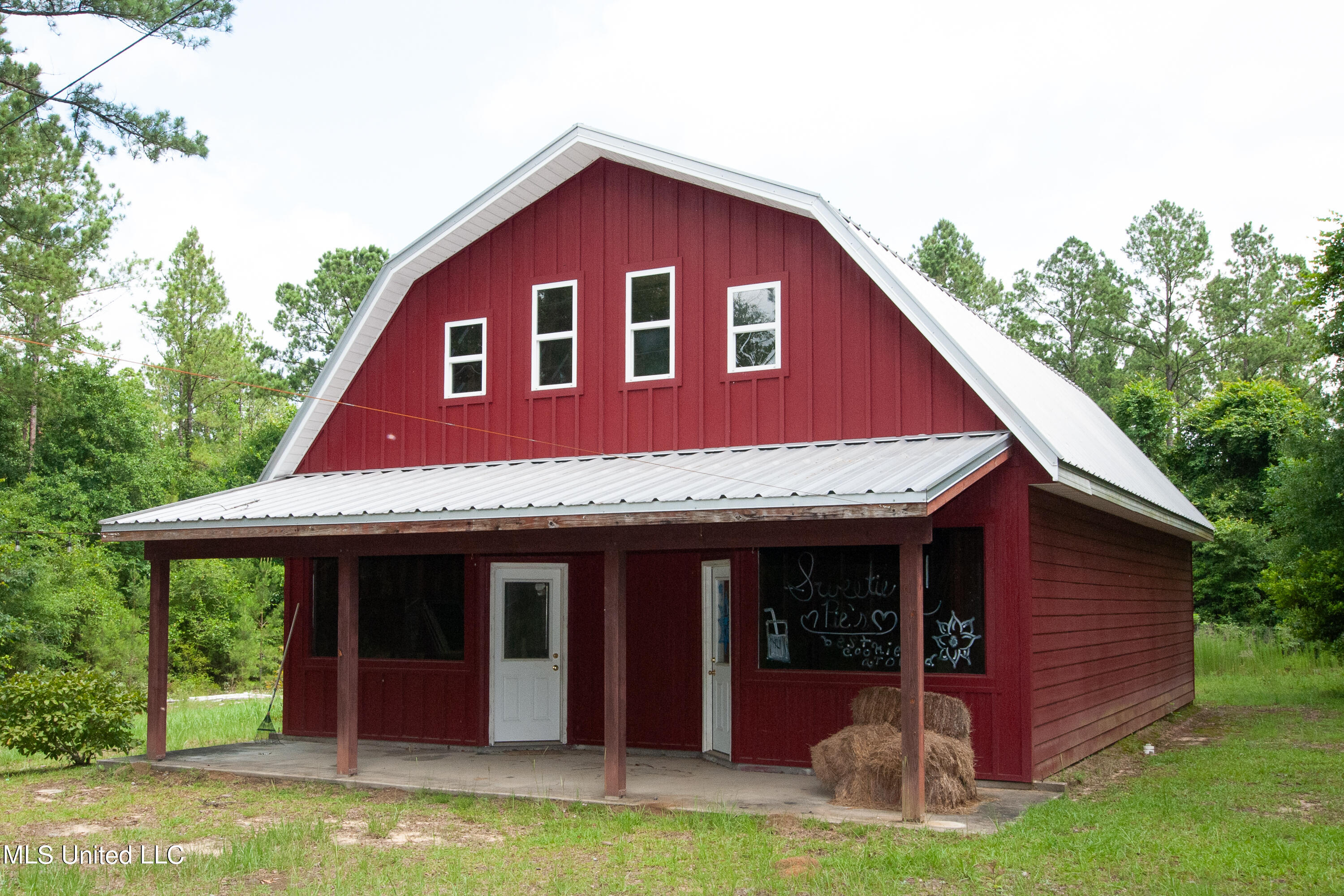 203 Luther Davis Road Lucedale, MS 39452 - Photo 3 of 21 DSC_0019
