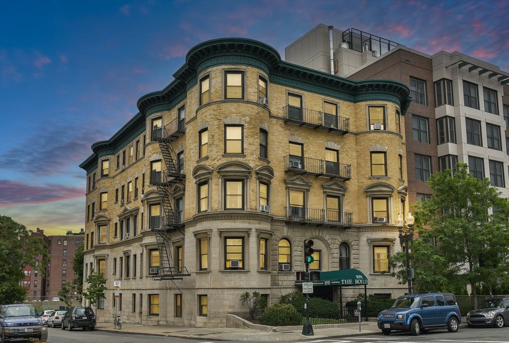 a front view of a building