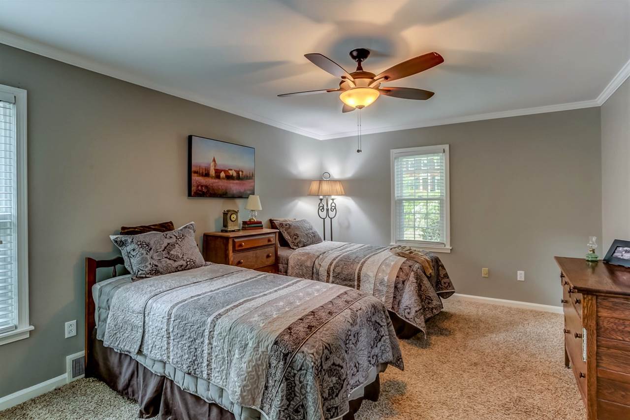 1816 Old Mill Road Germantown, TN 38138 - Photo 11 of 25 Gallery Image 11