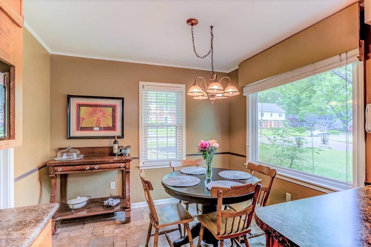 1816 Old Mill Road Germantown, TN 38138 - Photo 4 of 25 Gallery Image 4