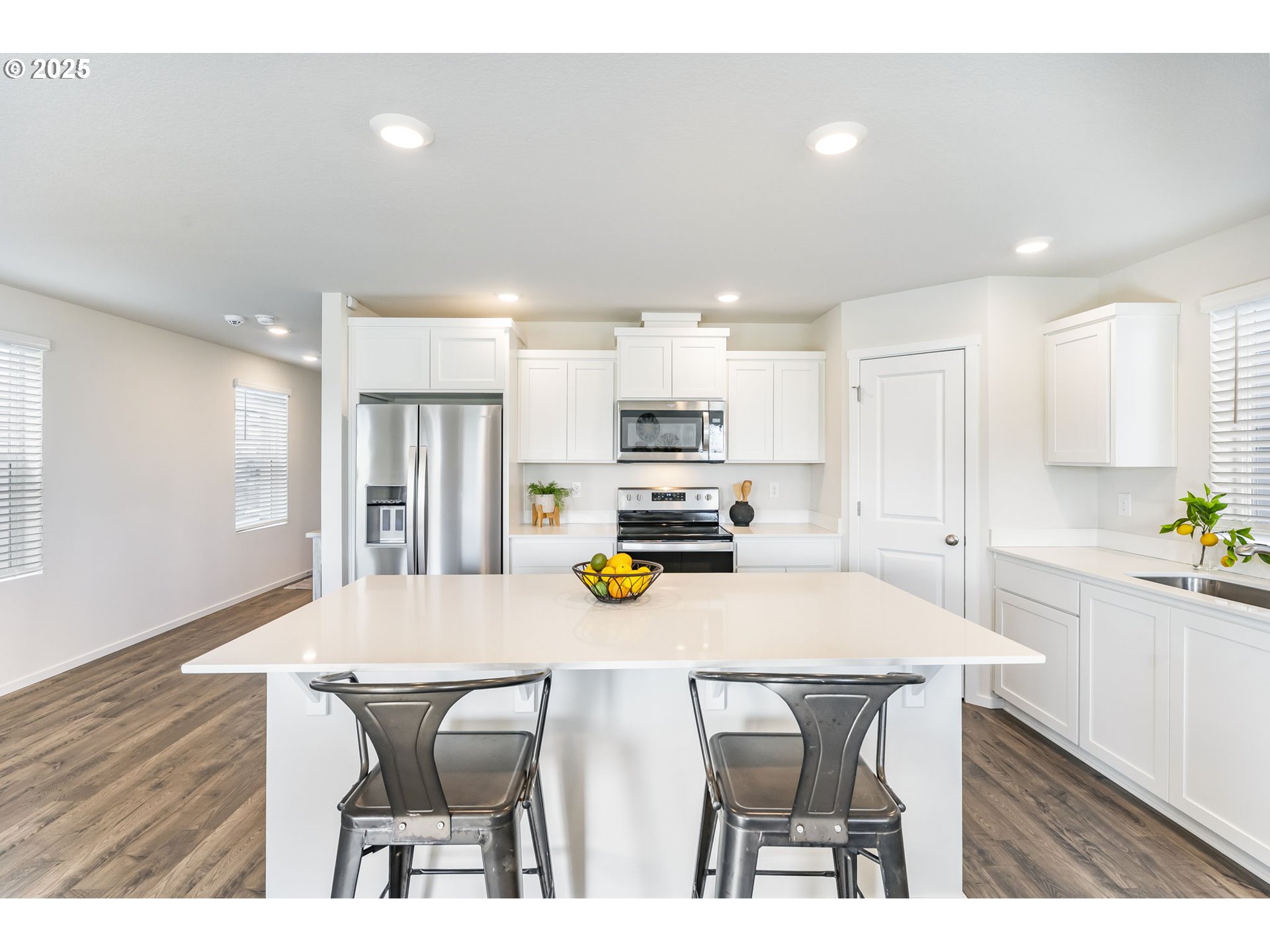 913 Northwest 174th Street Ridgefield, WA 98642 - Photo 17 of 39