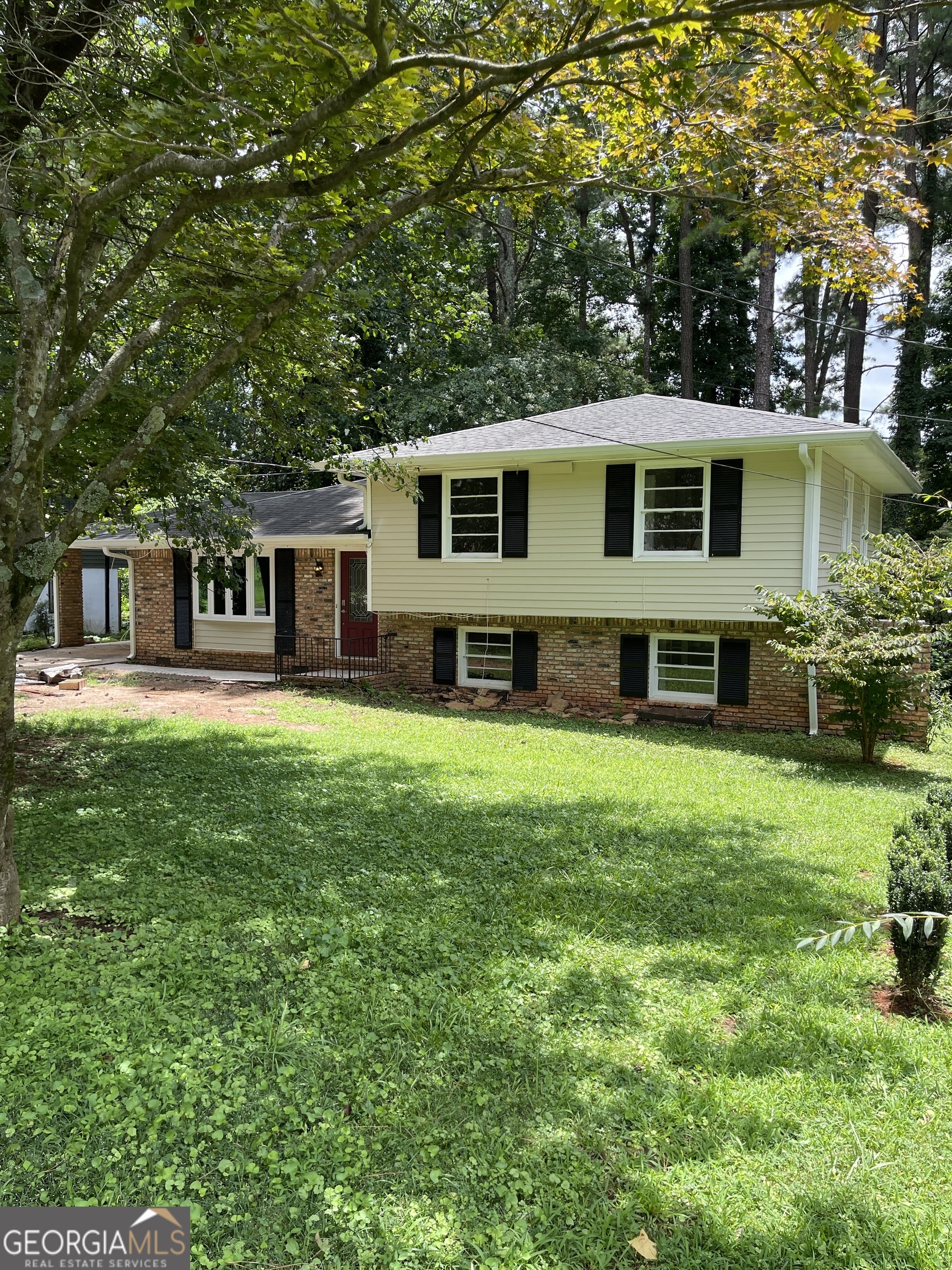 3616 Santa Fe Trail Atlanta, GA 30340 - Photo 4 of 46