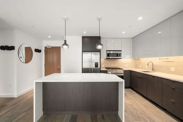 $4,200 | 375 Canal Street, Unit 611, Somerville, MA 02145