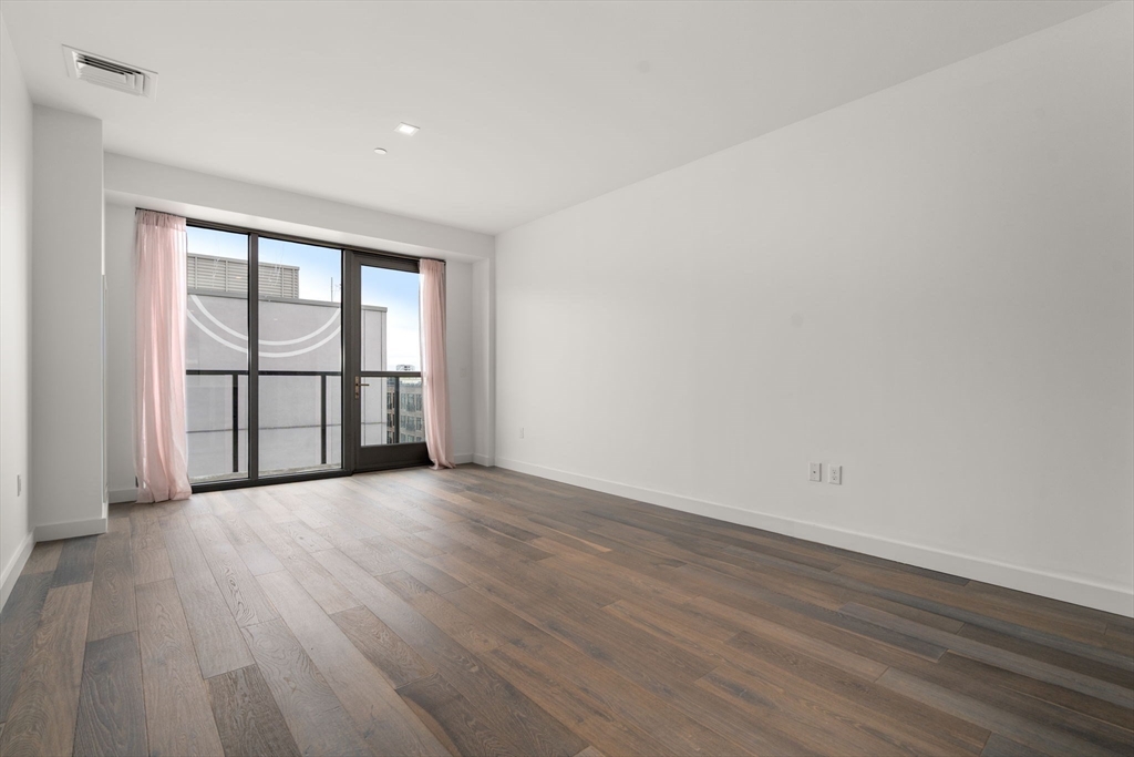 375 Canal Street, Unit 611 Somerville, MA 02145 - Photo 7 of 23