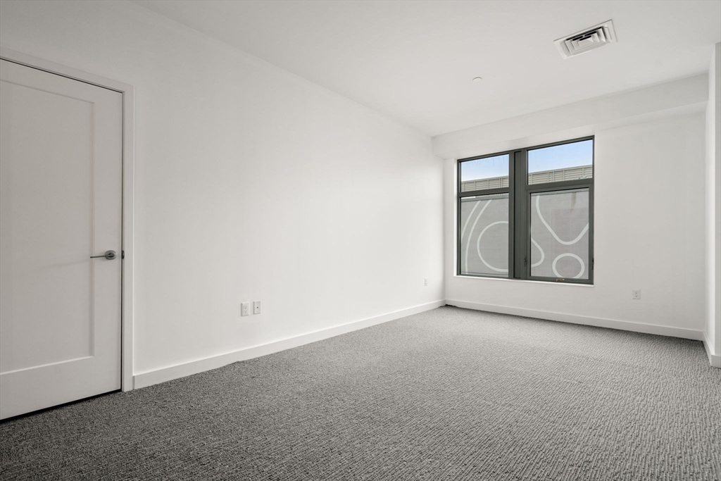 375 Canal Street, Unit 611 Somerville, MA 02145 - Photo 8 of 23