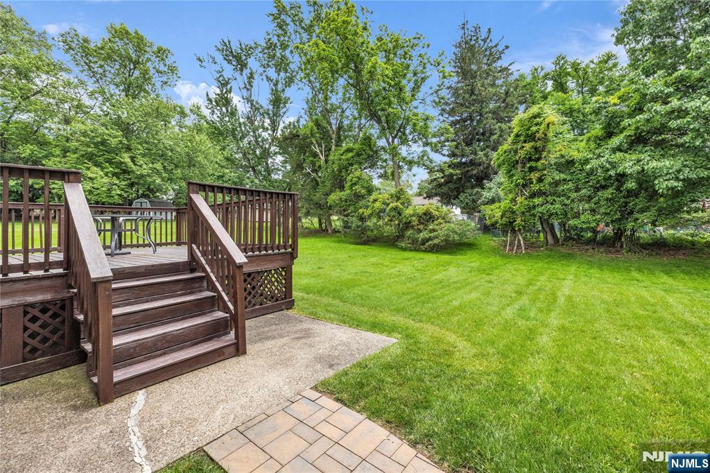 23 Ridge Court Cedar Grove, NJ 07009 - Photo 34 of 37 a view of stairs and garden