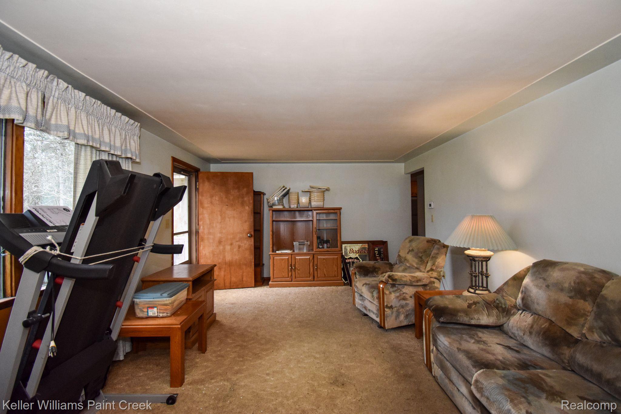 700 Rosehill Road Jackson, MI 49202 - Photo 9 of 29 Gallery Image 9