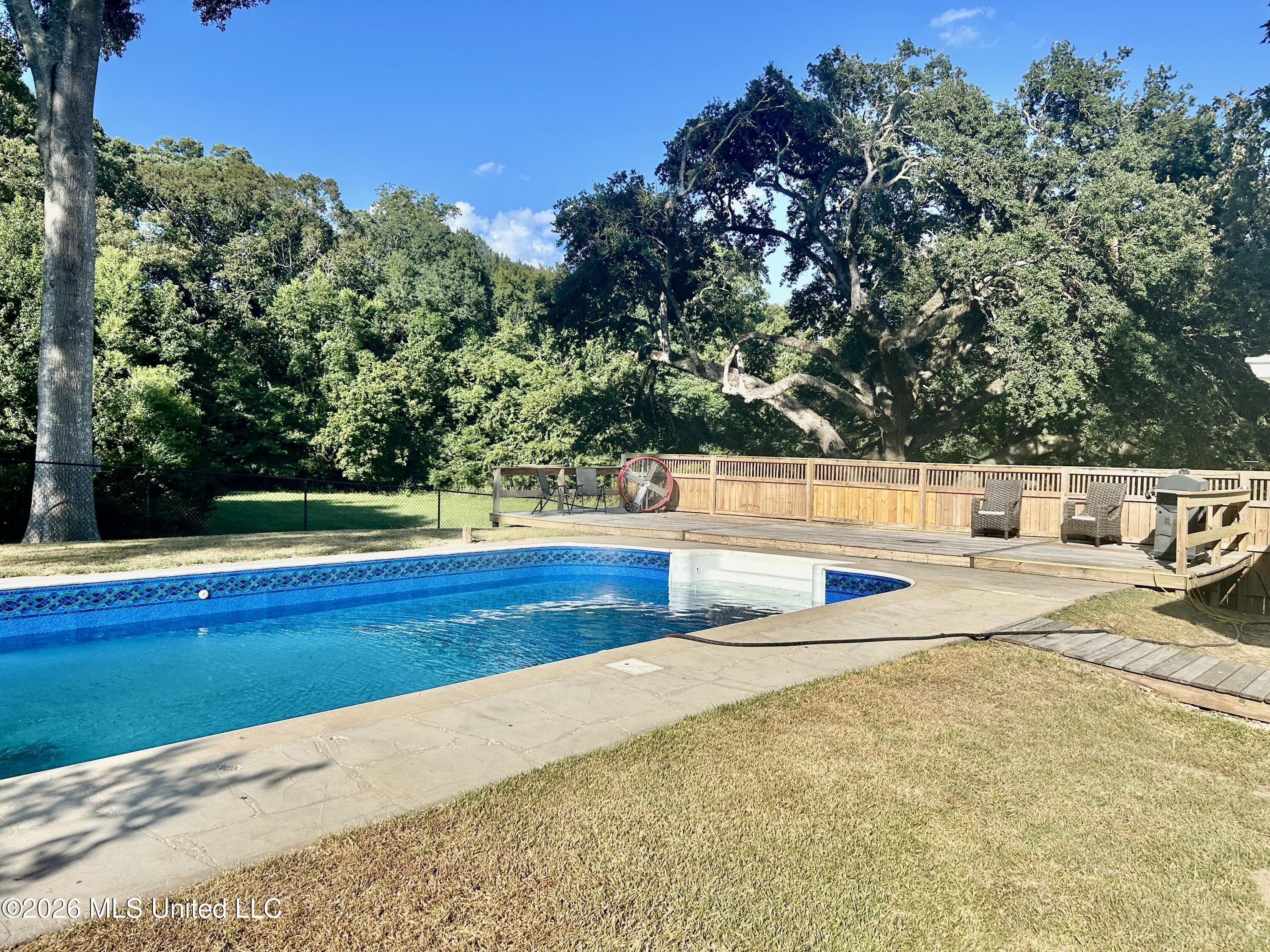 124 Tanglewood Road Natchez, MS 39120 - Photo 3 of 5 32250F84-FB39-4D63-9AA2-47D6C4C47934