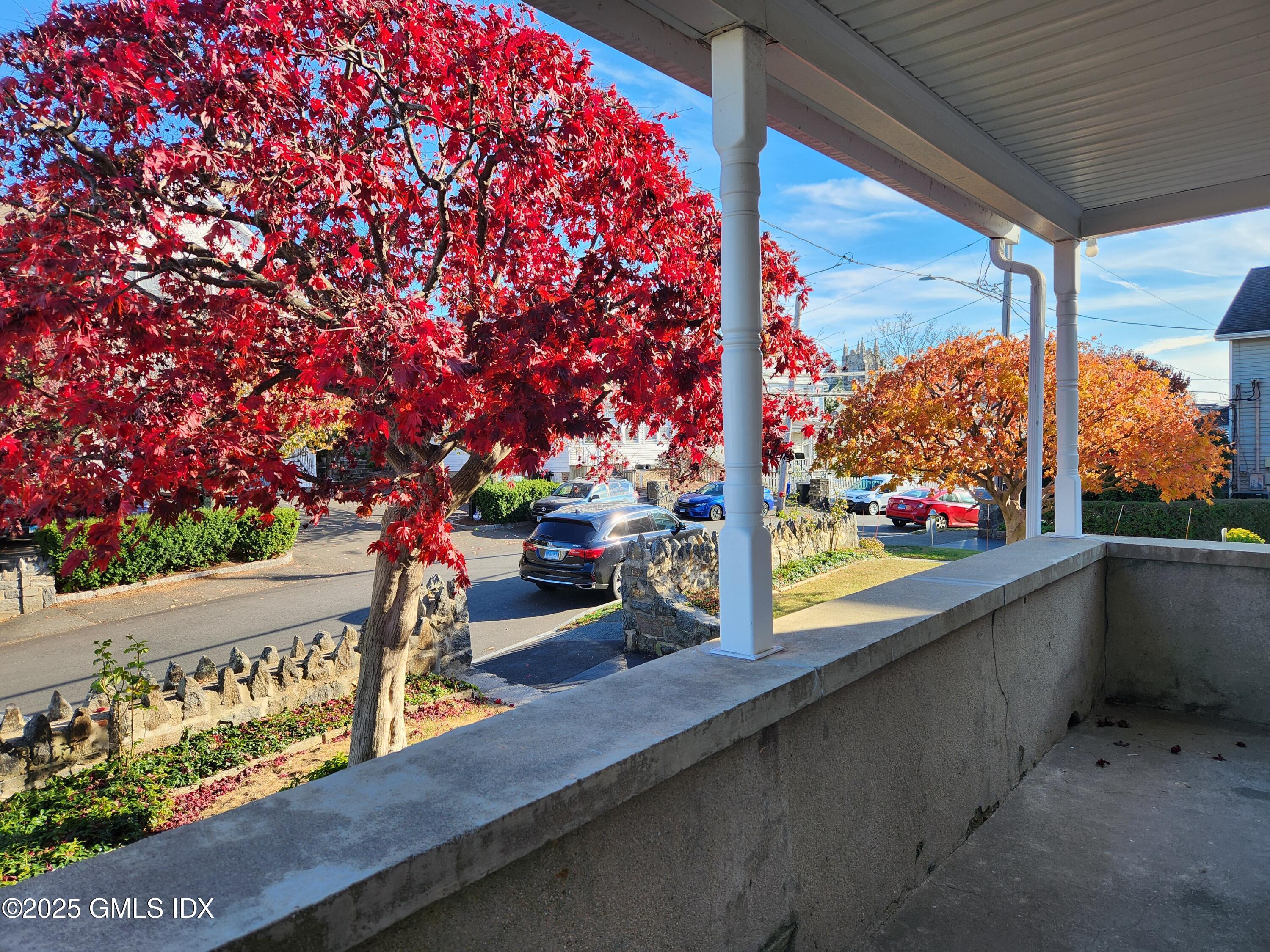 18 Harold Avenue, Unit B Greenwich, CT 06830 - Photo 9 of 9 a view of a bench in the balcony