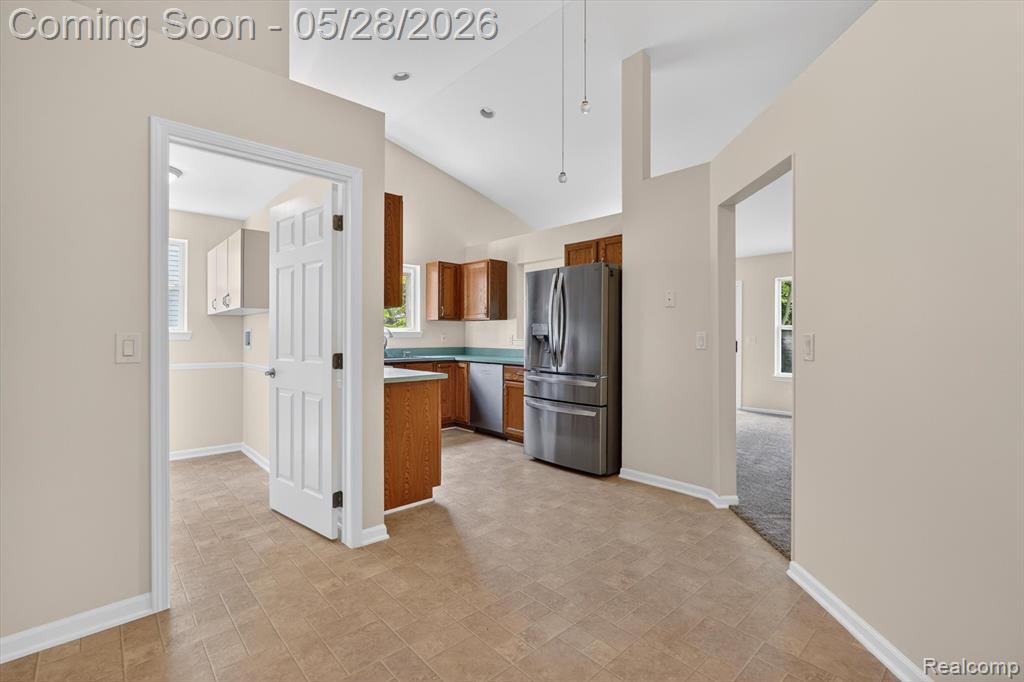 1641 Chelsea Circle Howell, MI 48843 - Photo 10 of 36