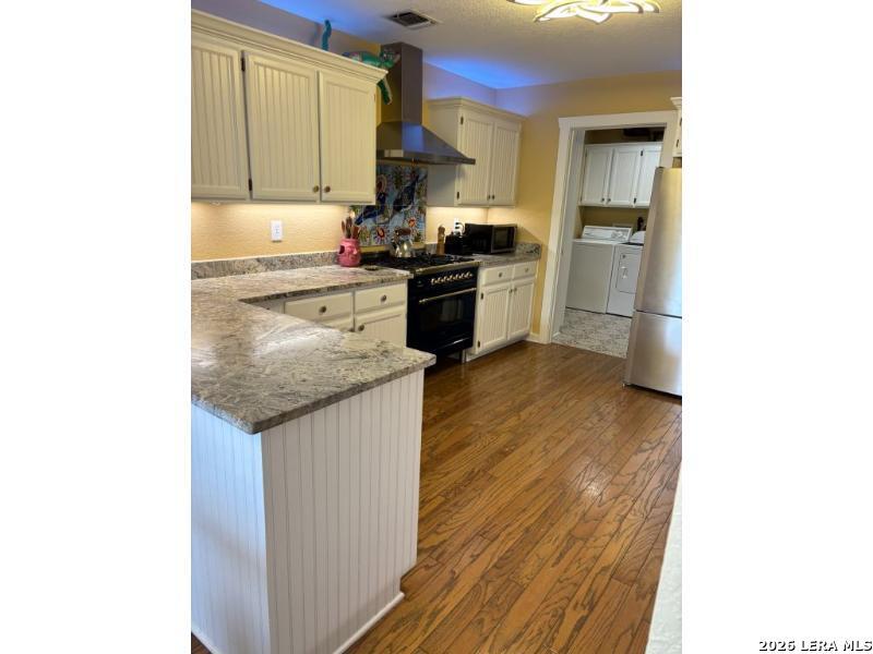 625 2nd Street Comfort, TX 78013 - Photo 8 of 45