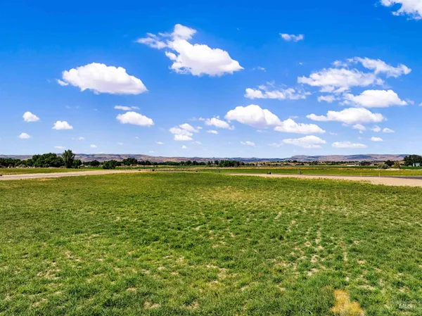 $199,900 | Lot 12 Bow Lane, Wilder, ID 83676