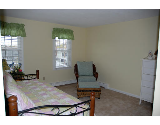 14 Carp Road Milford, MA 01757 - Photo 9 of 11 Gallery Image 9