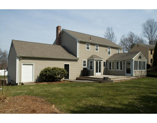 14 Carp Road Milford, MA 01757 - Photo 10 of 11 Gallery Image 10