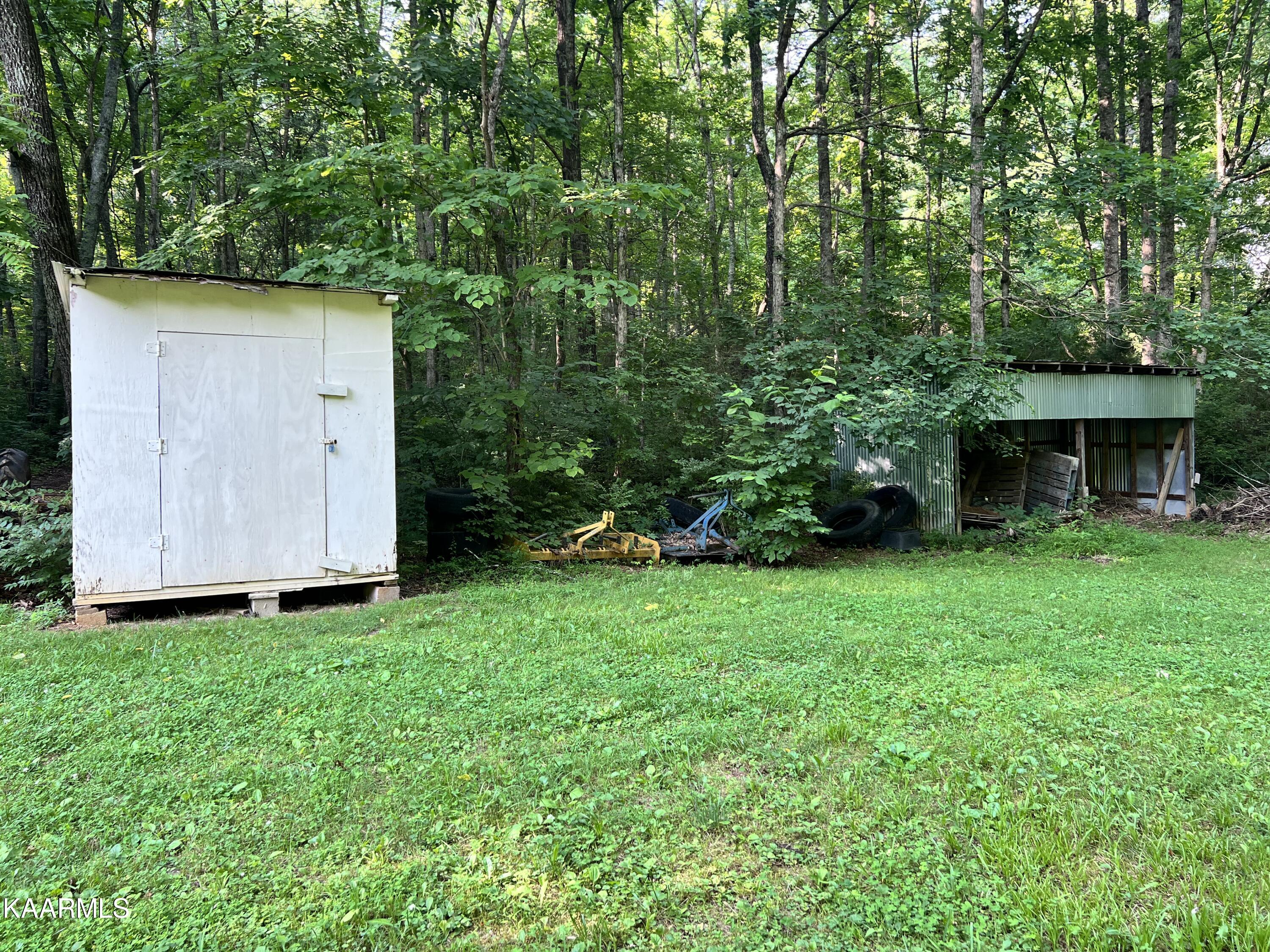 2240 Pleasant Ridge Road Talbott, TN 37877 - Photo 7 of 16 shed