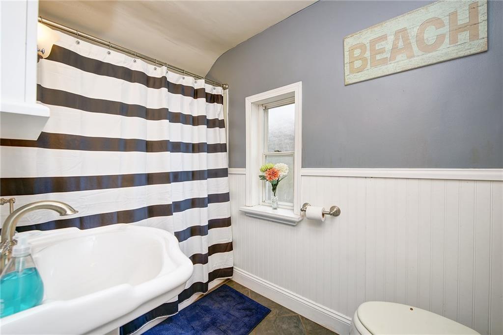 1331 Brinton Road Pittsburgh, PA 15221 - Photo 15 of 19 Gallery Image 15