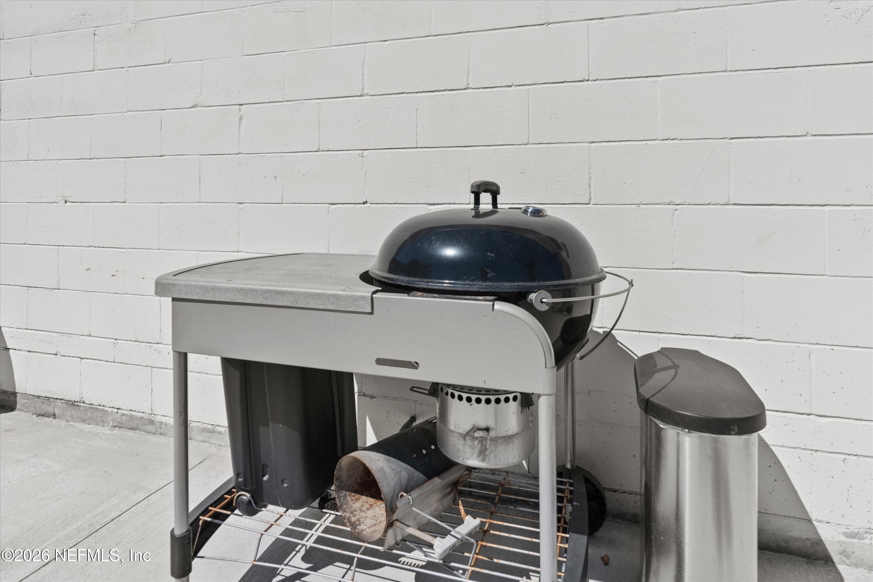31 Norberta Way Jacksonville Beach, FL 32250 - Photo 20 of 49 a close view of kitchen appliances