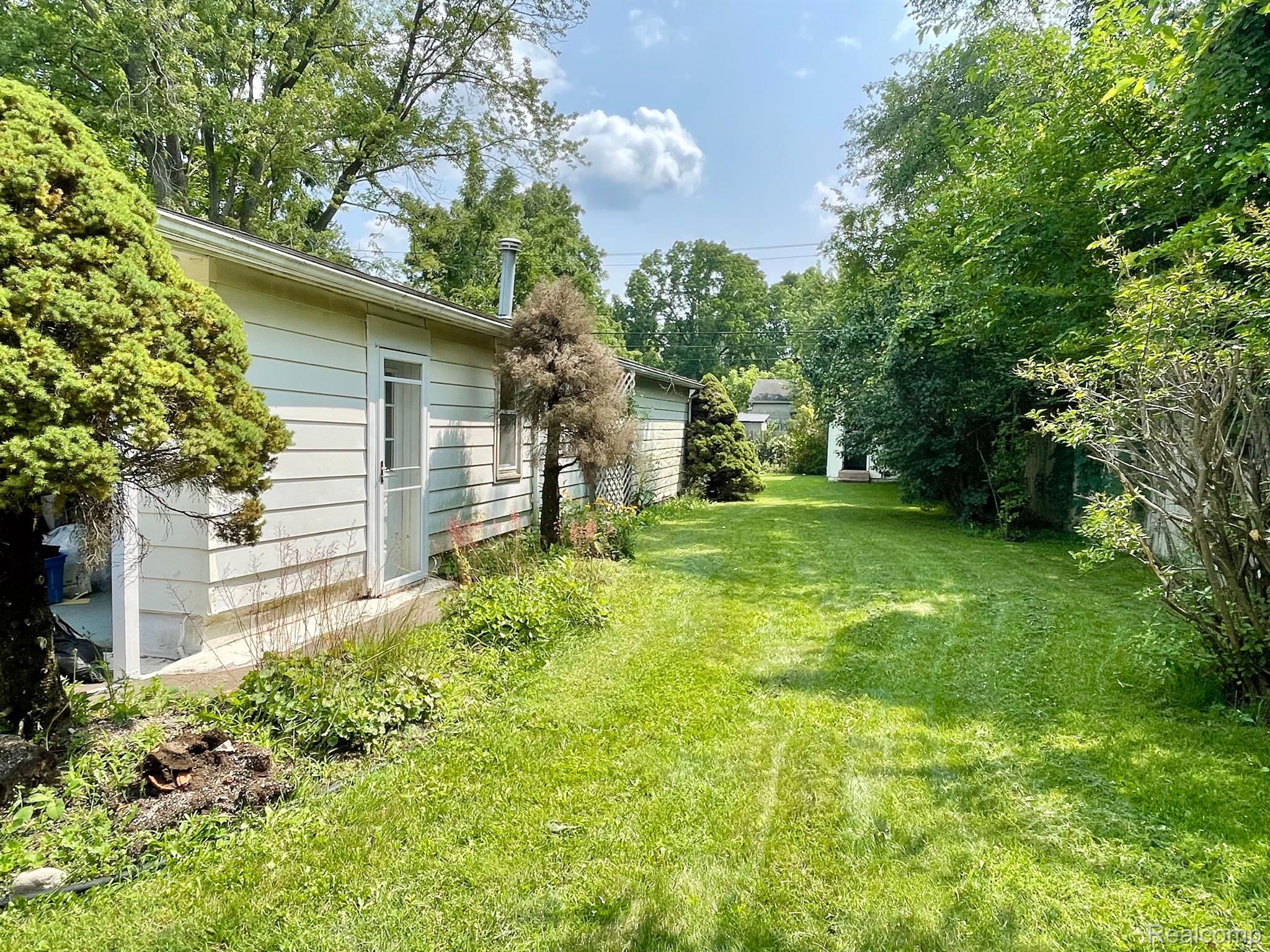 3659 West Auburn Road Rochester, MI 48309 - Photo 4 of 13 Gallery Image 4