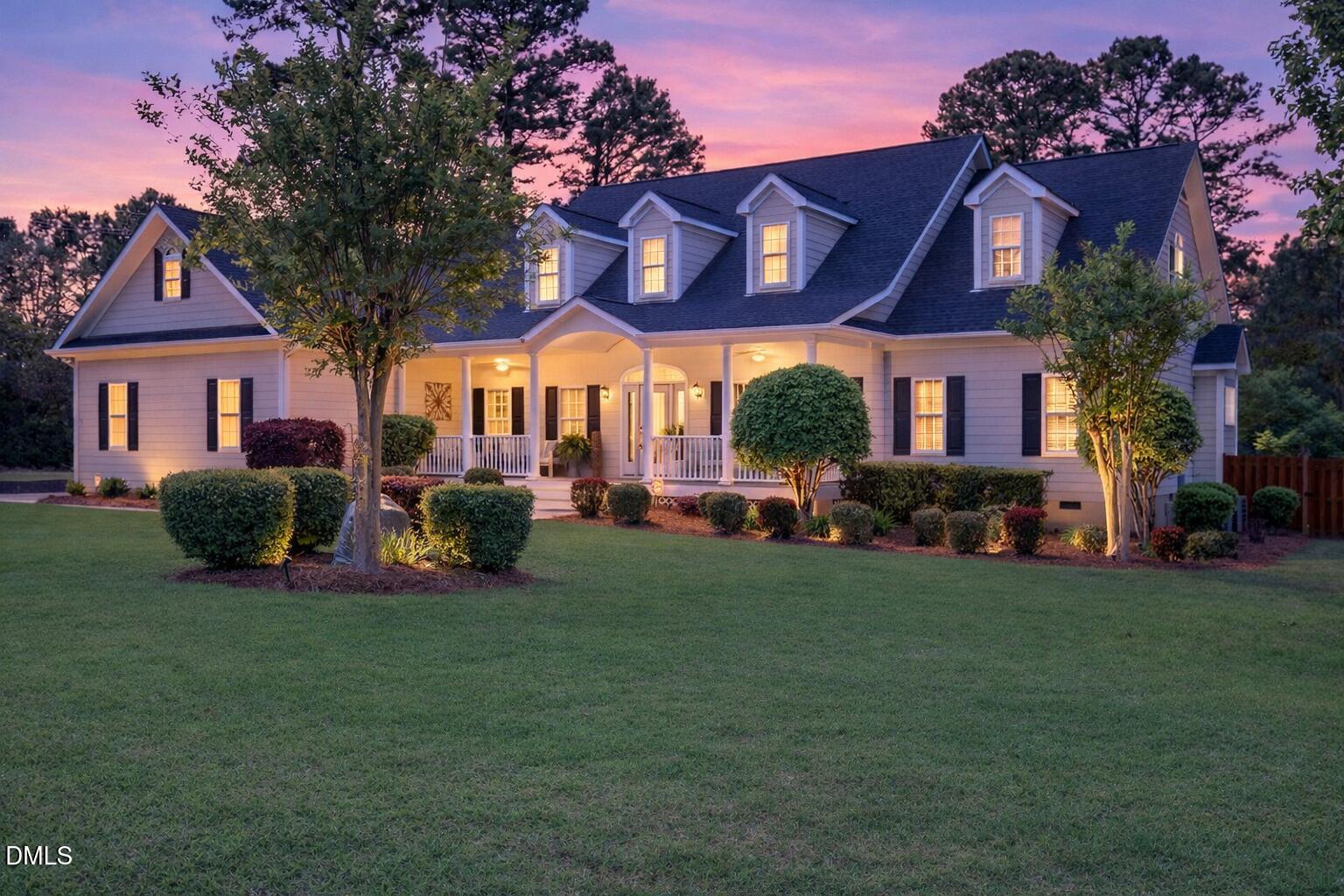 3112 Megwood Court Raleigh, NC 27606 - Photo 4 of 95 megwood twilight