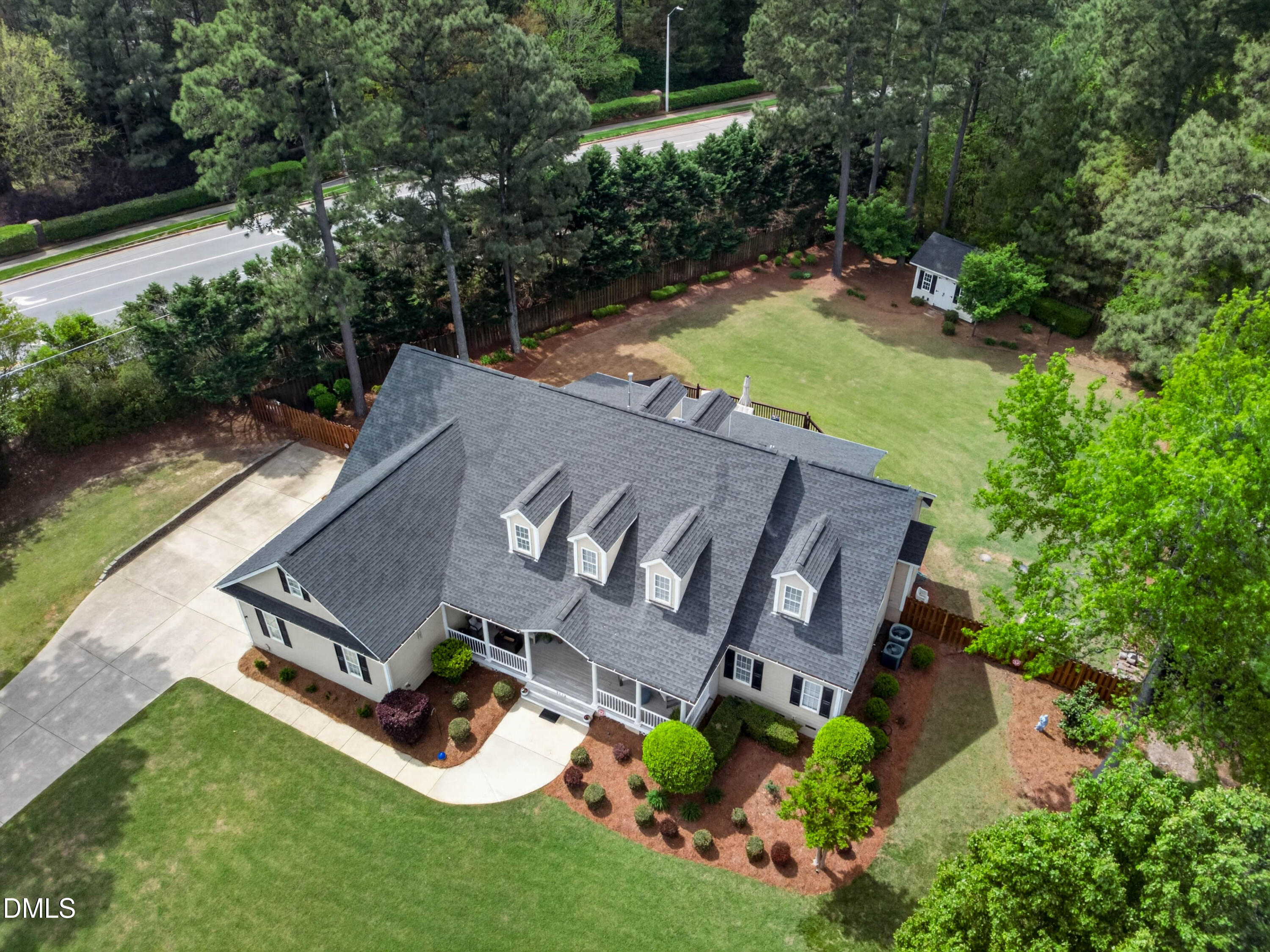 3112 Megwood Court Raleigh, NC 27606 - Photo 6 of 95 4-print-3112 Megwood Ct - 4