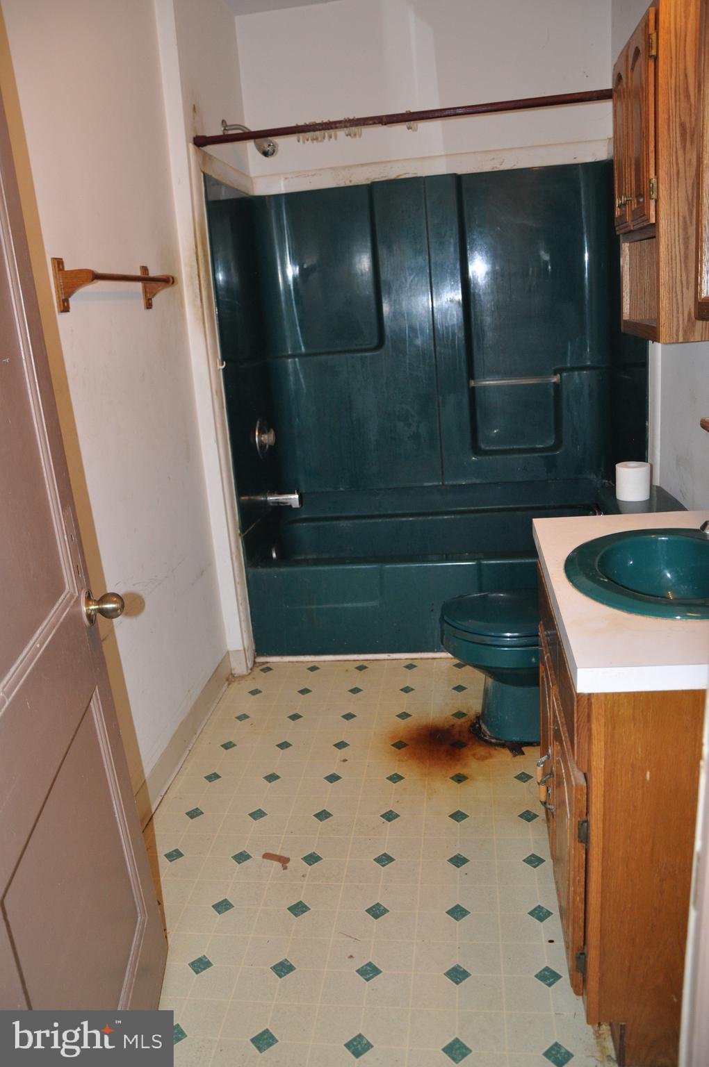 97 North Read Avenue Runnemede, NJ 08078 - Photo 12 of 30