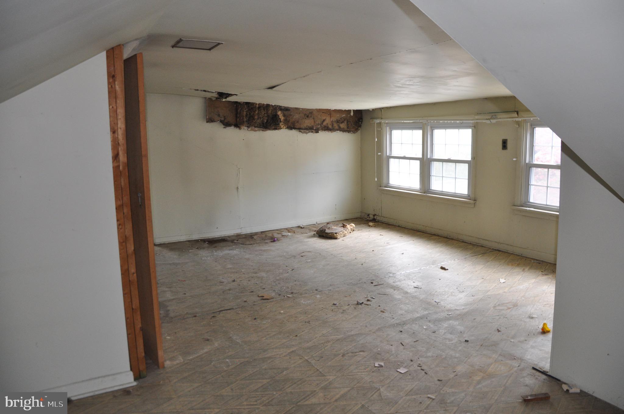 97 North Read Avenue Runnemede, NJ 08078 - Photo 14 of 30