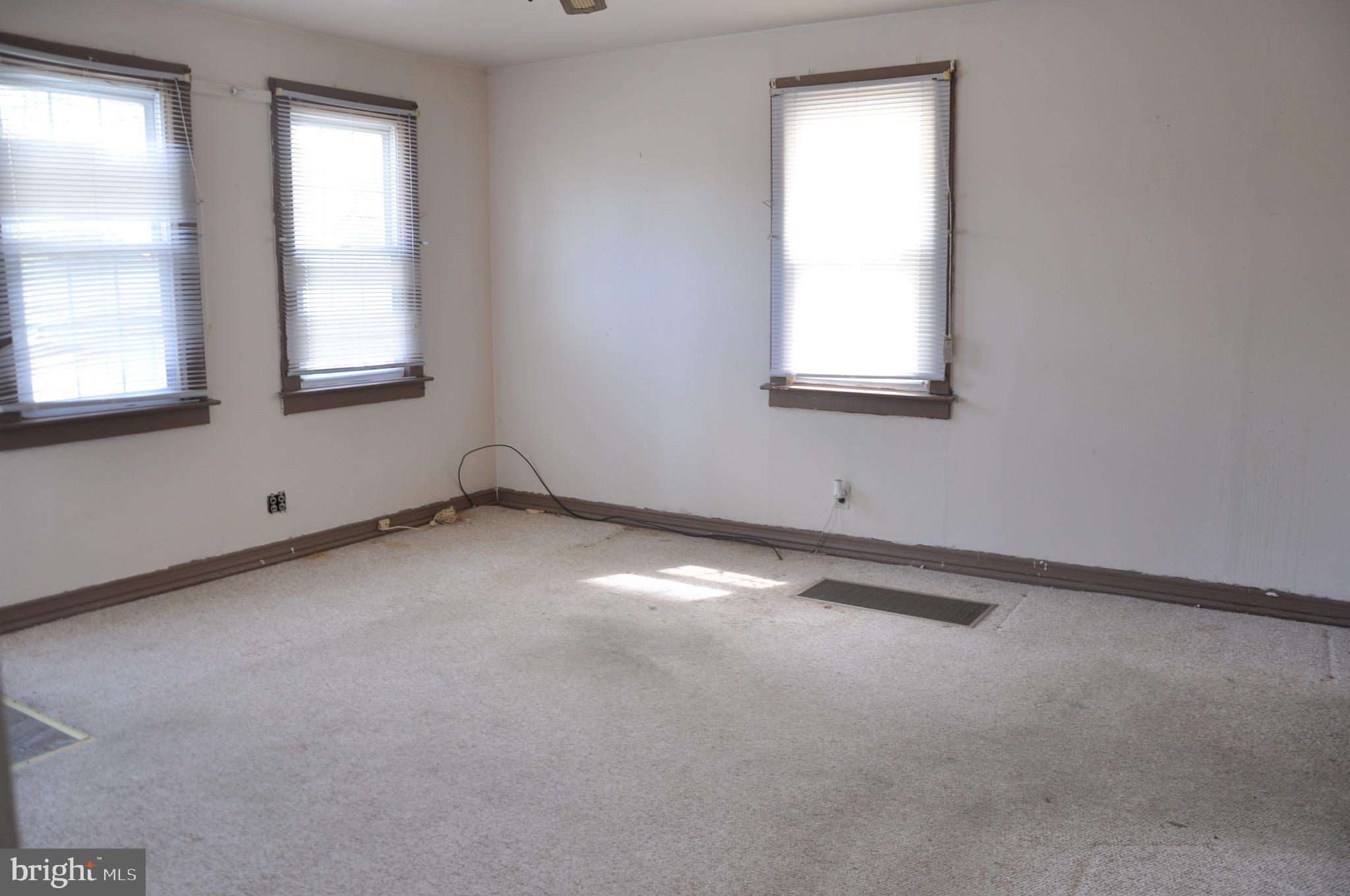 97 North Read Avenue Runnemede, NJ 08078 - Photo 15 of 30