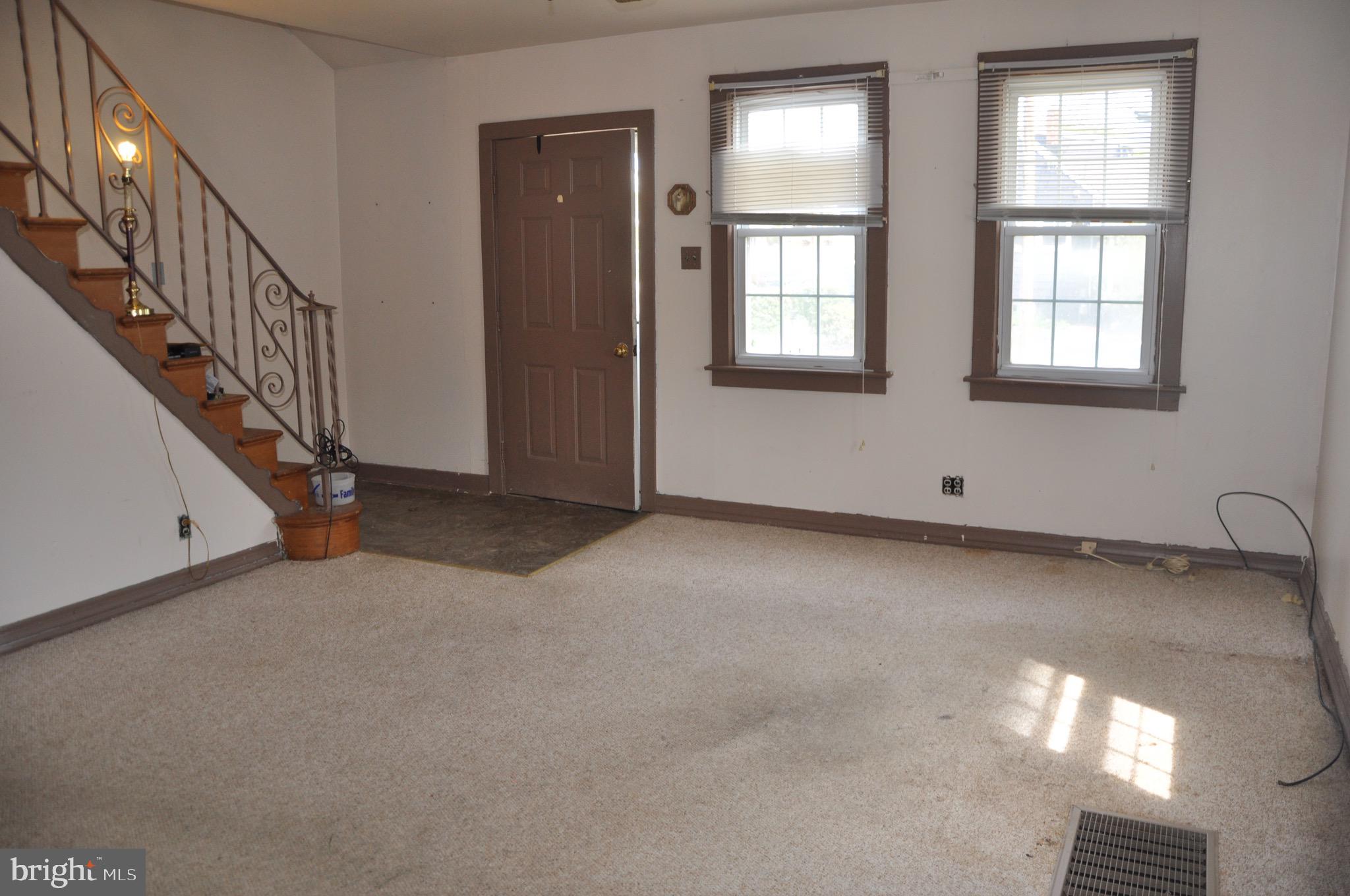 97 North Read Avenue Runnemede, NJ 08078 - Photo 3 of 30